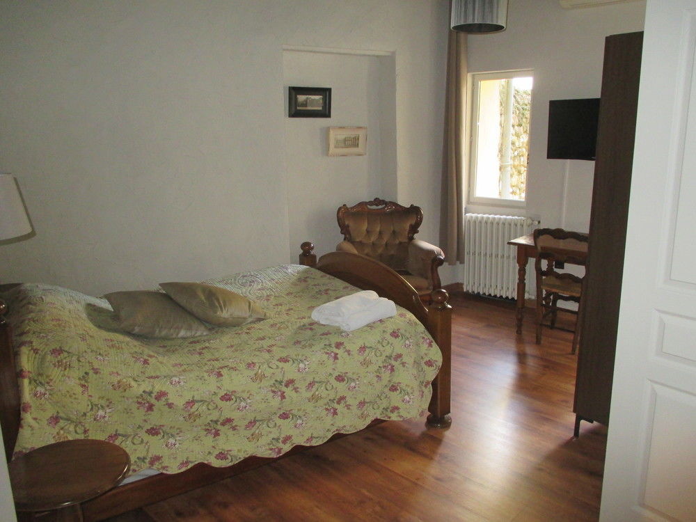 Hotel Saint Florent Оранж Екстер'єр фото