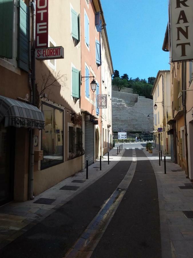 Hotel Saint Florent Оранж Екстер'єр фото